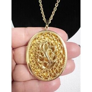 Sarah Cov  Oval Goldtone Filigree Heirloom 2 Photo Locket  Large  24” Necklace
